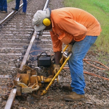 Rail - Before - Geismar Grinder.jpg